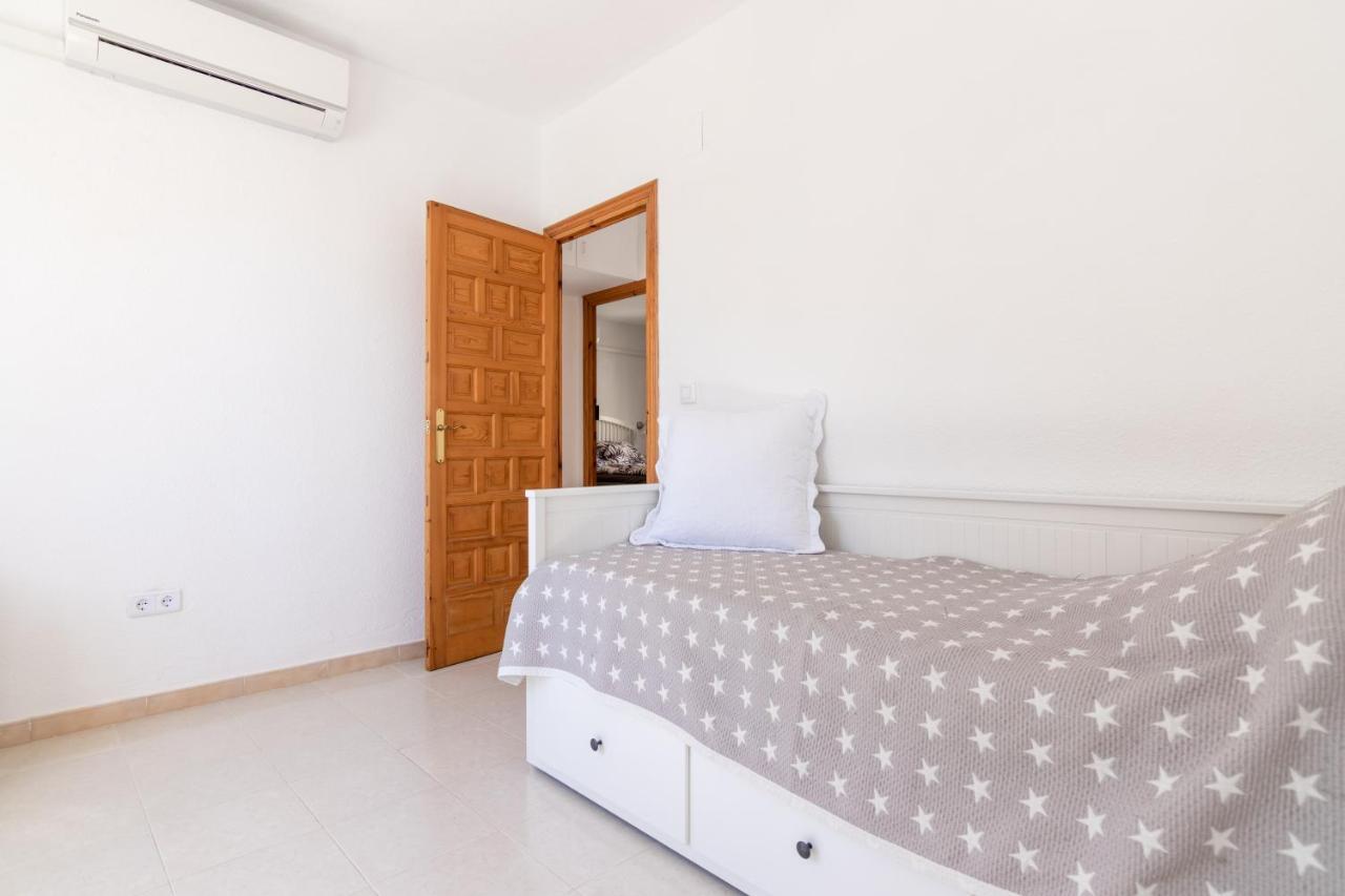 Charming One-Floor Villa With Private Pool In Los Balcones ตอร์เรเวียคา ภายนอก รูปภาพ