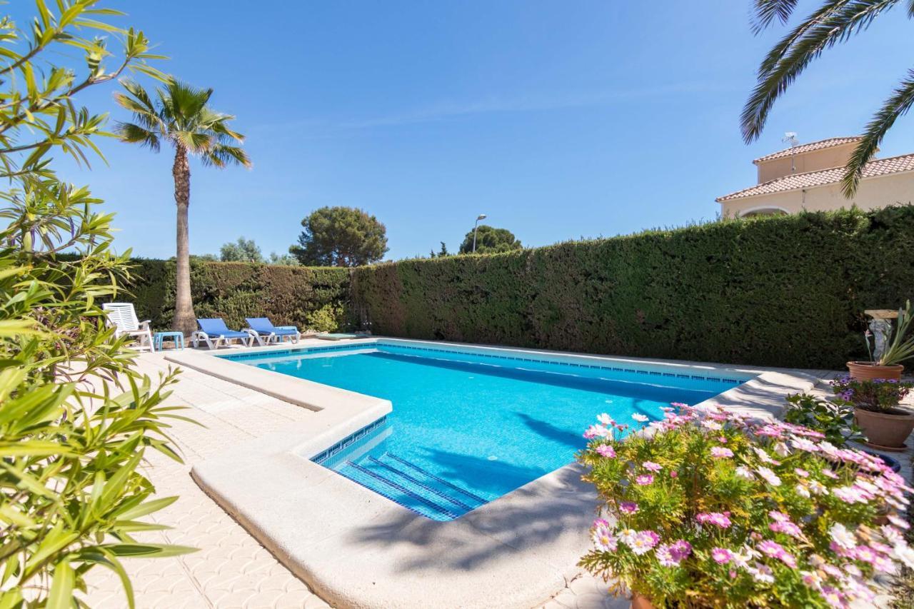 Charming One-Floor Villa With Private Pool In Los Balcones ตอร์เรเวียคา ภายนอก รูปภาพ